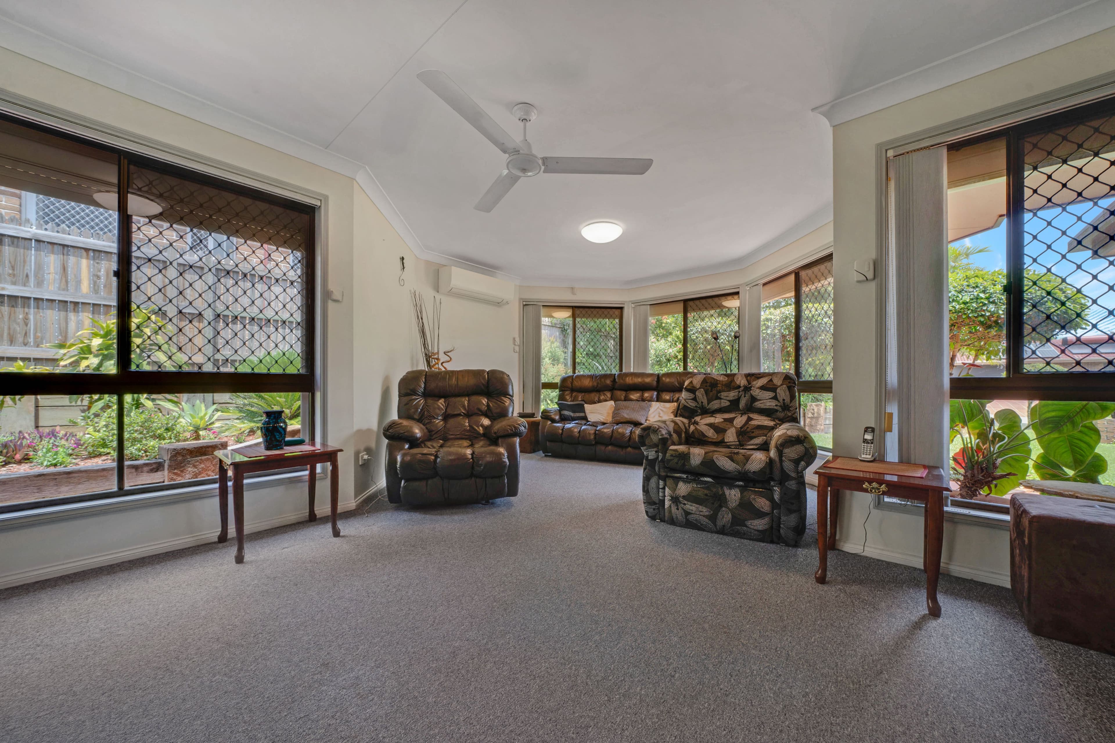 27 Saint James Circuit, Heritage Park QLD 4118, Heritage Park - Thumbnail 4