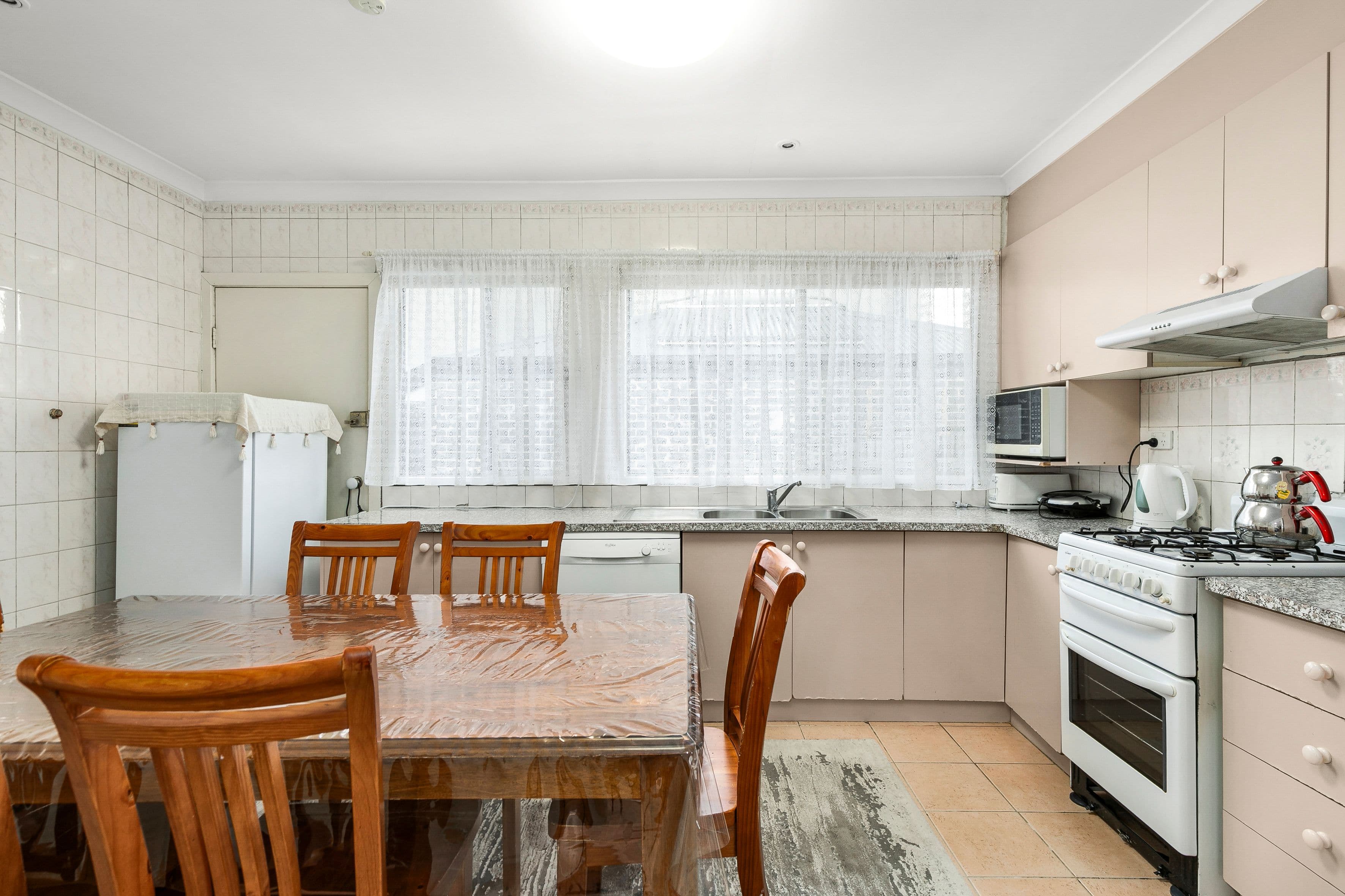 10 Warragul Street, Dallas VIC 3047, Dallas - Thumbnail 6