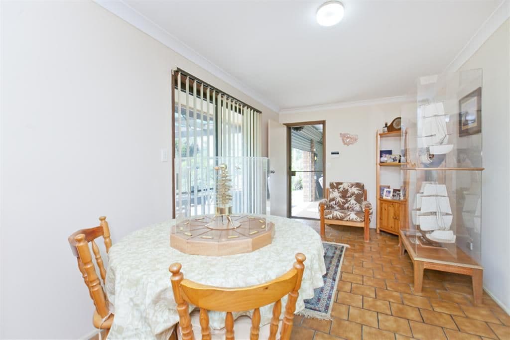 4 Azalea Street, REDLAND BAY QLD 4165, Redland Bay - Thumbnail 5