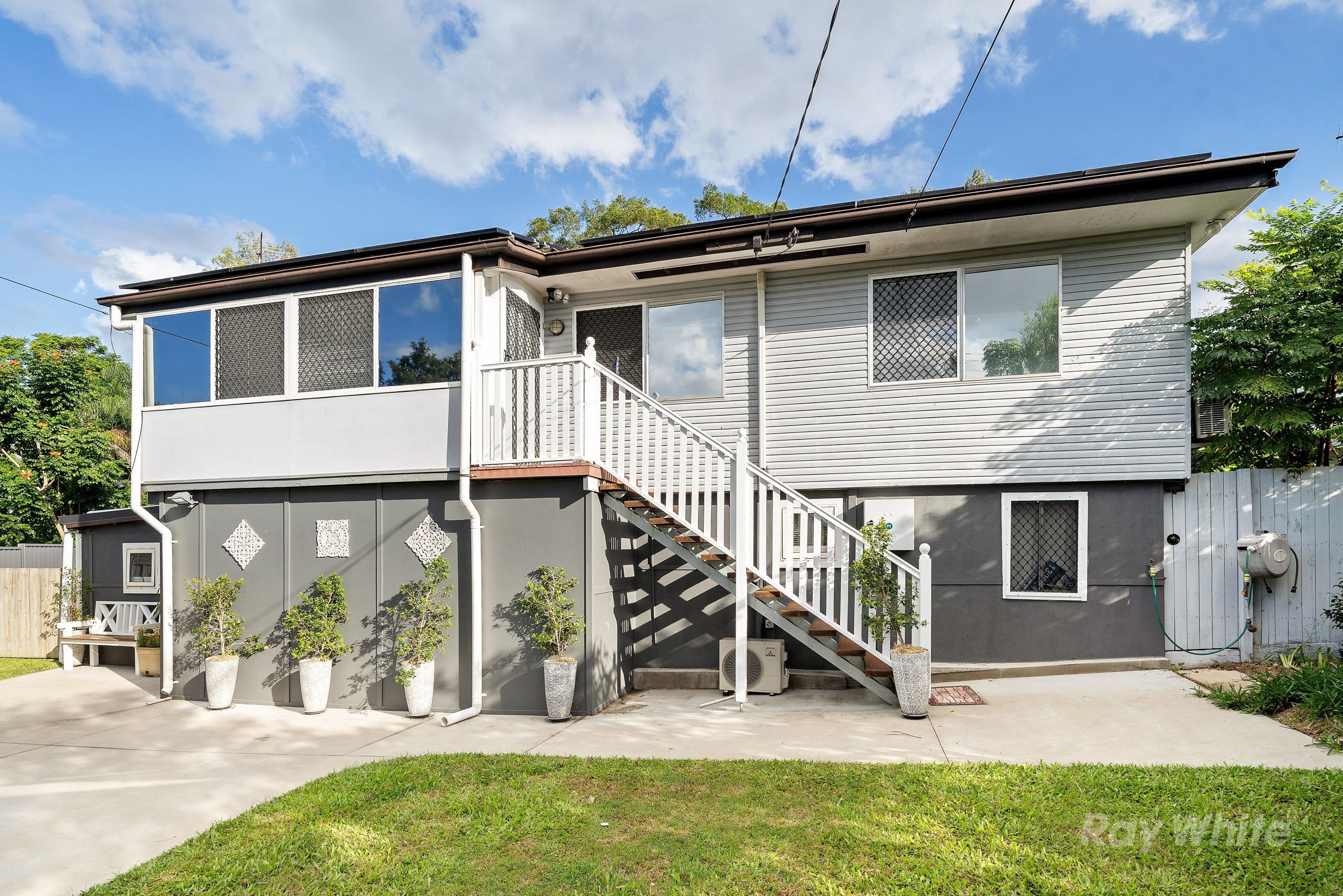 4 Poincettia Street, Kingston QLD 4114, Kingston - Thumbnail 3