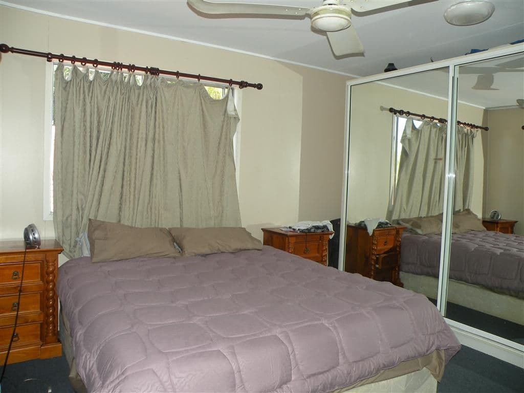 271 Elphinstone Street, ROCKHAMPTON NORTH QLD 4701, Rockhampton North - Thumbnail 6