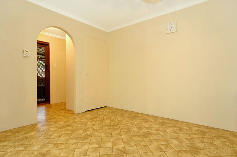 8 Brown Place, BEECHBORO WA 6063, Beechboro - Thumbnail 5