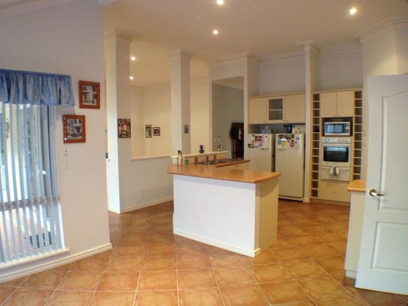 7 Aurora Street, DALYELLUP WA 6230, Dalyellup - Thumbnail 2