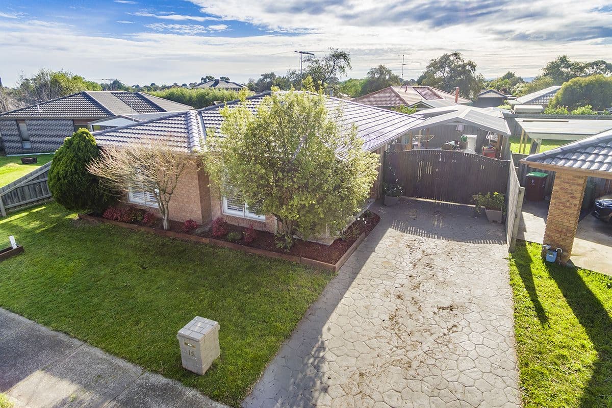 15 Elda Court, Cranbourne North VIC 3977, Cranbourne North - Thumbnail 3