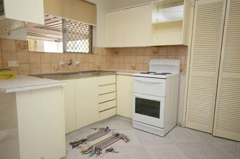 14 Connell Way, GIRRAWHEEN WA 6064, Girrawheen - Thumbnail 2