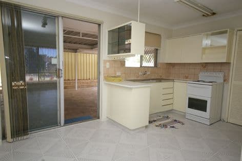 14 Connell Way, GIRRAWHEEN WA 6064, Girrawheen - Thumbnail 8