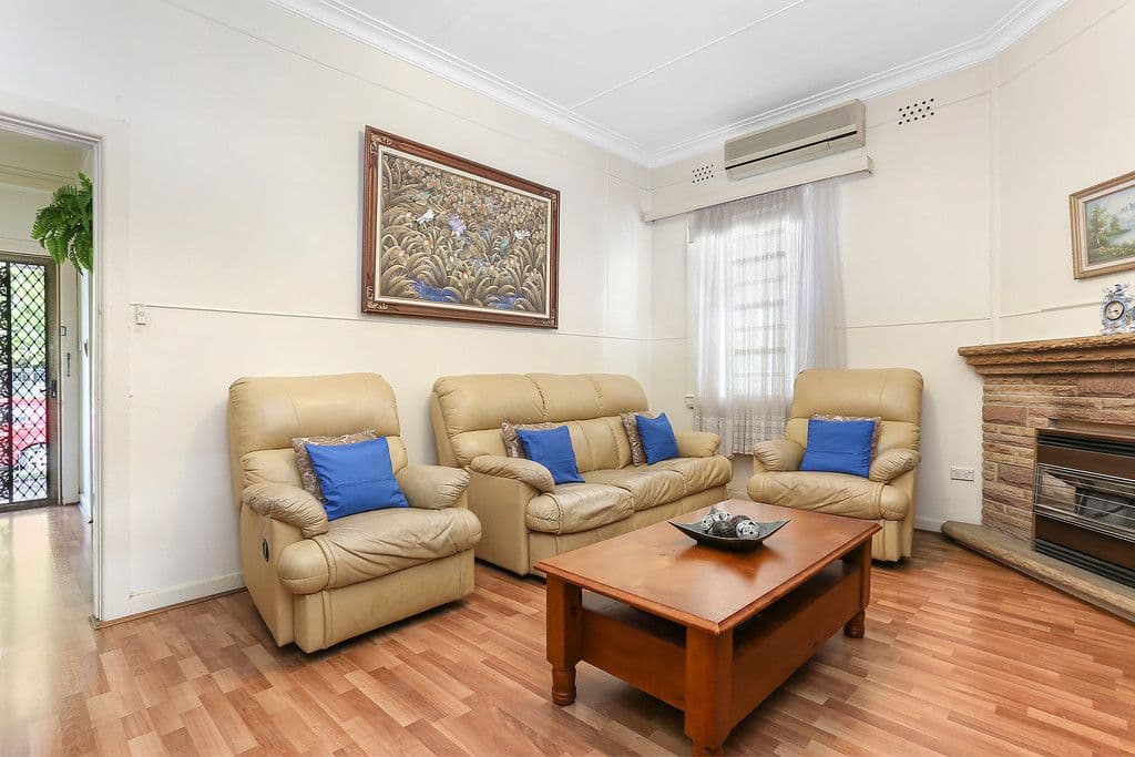 76 Sutherland Street, Mascot NSW 2020, Mascot - Thumbnail 2