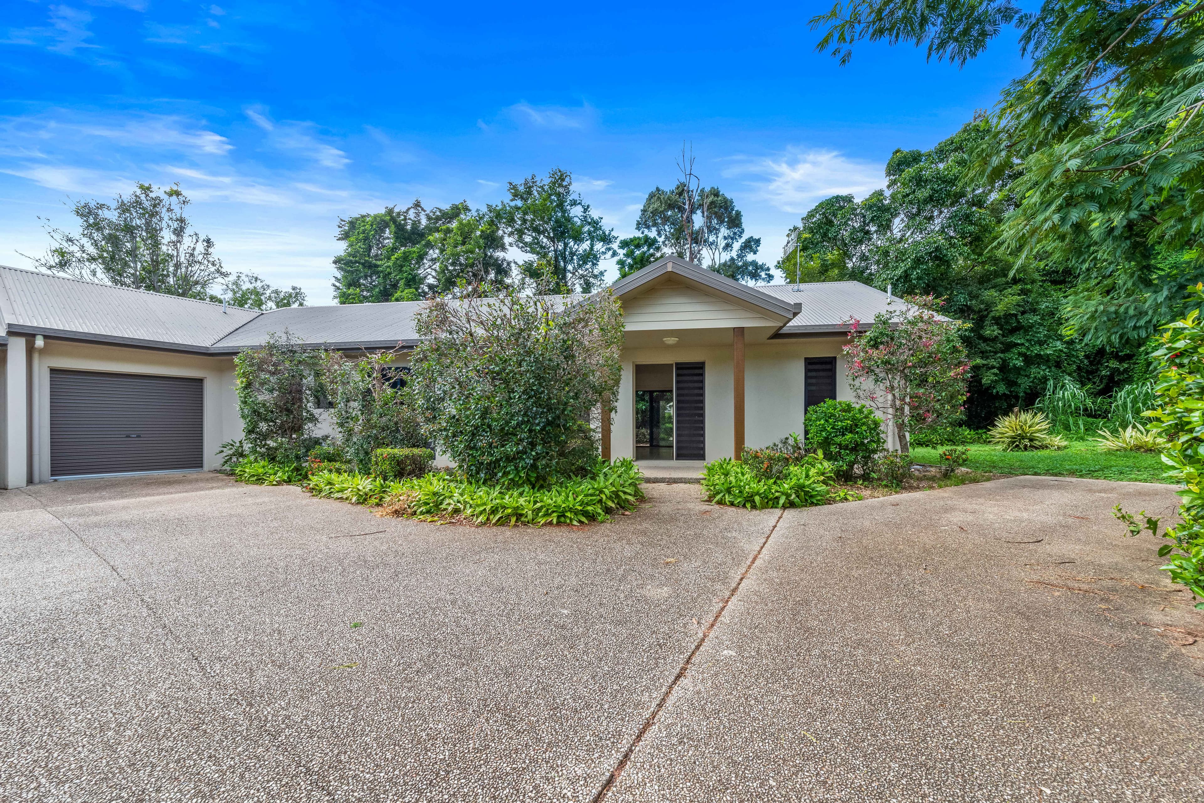 17 Sanctuary Avenue, Jubilee Pocket QLD 4802, Jubilee Pocket - Thumbnail 4