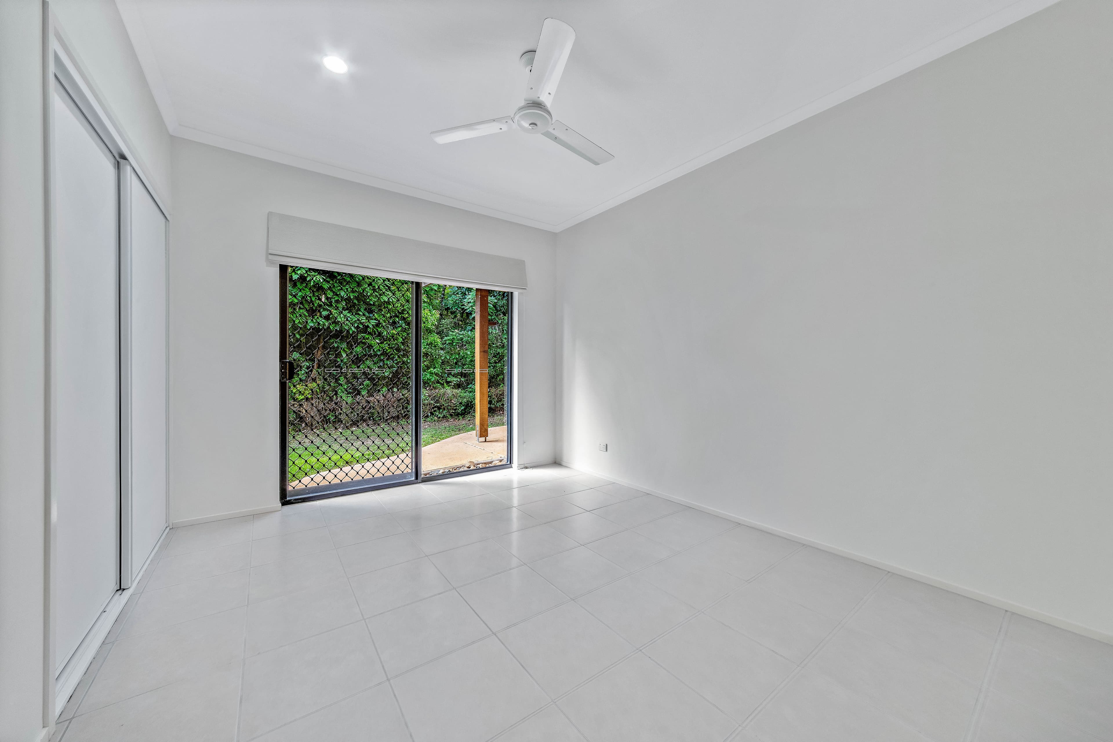 17 Sanctuary Avenue, Jubilee Pocket QLD 4802, Jubilee Pocket - Thumbnail 7