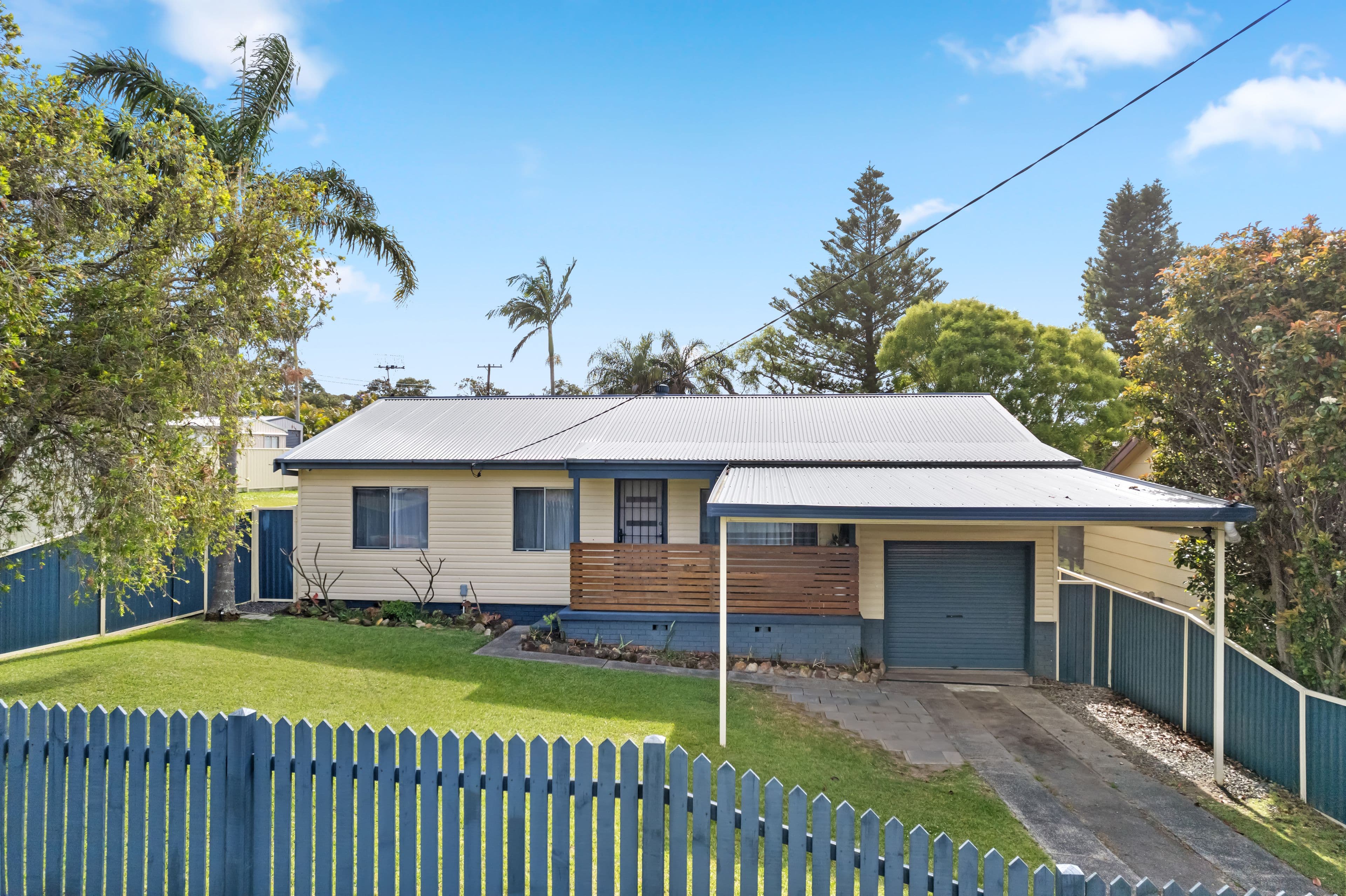 69 Woolana Avenue, Budgewoi NSW 2262, Budgewoi - Image 1