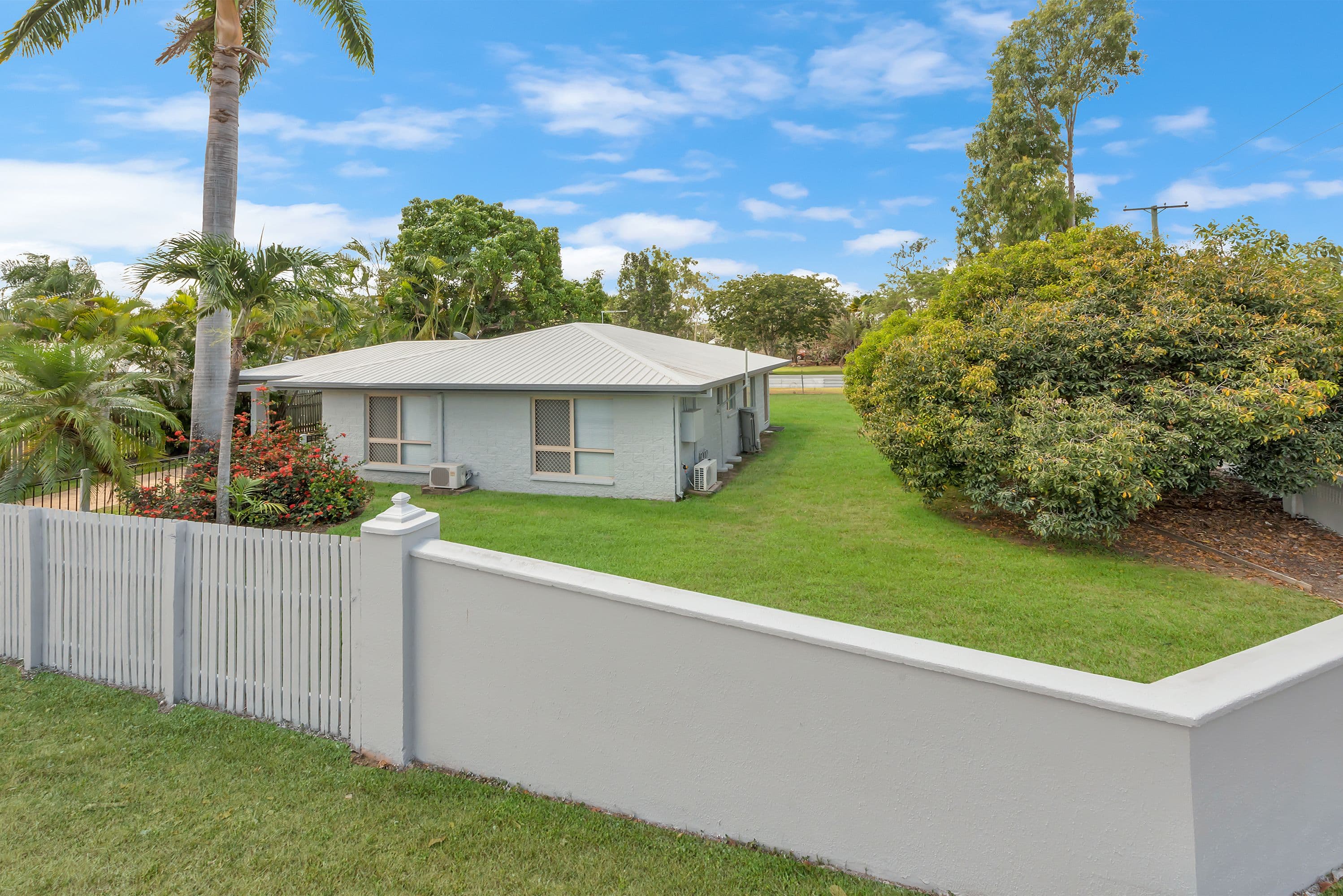 2 Rosewood Avenue, Kelso QLD 4815, Kelso - Image 1