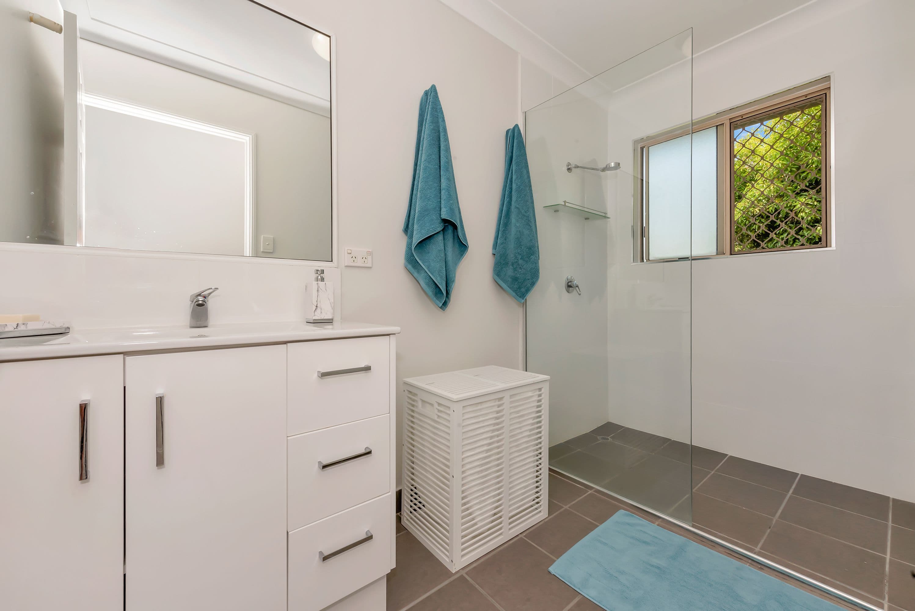 2 Rosewood Avenue, Kelso QLD 4815, Kelso - Thumbnail 8