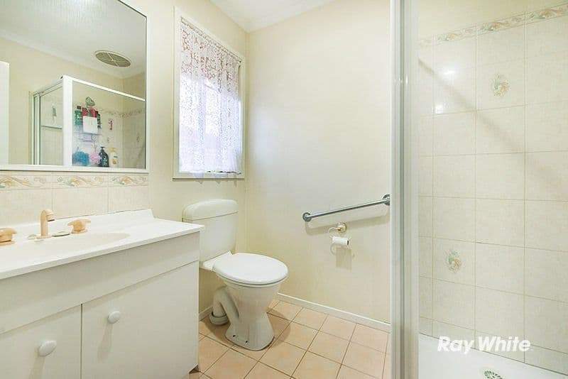 16 Elanora Way, Hampton Park VIC 3976, Hampton Park - Thumbnail 7