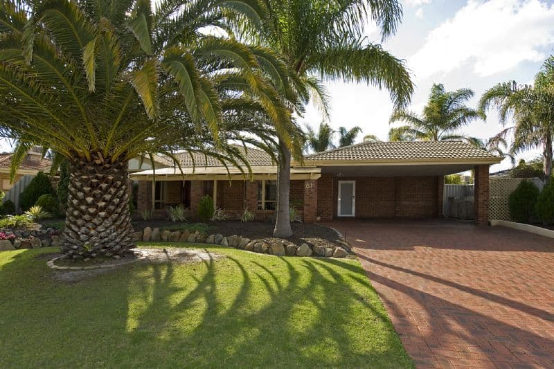 61 Discovery Drive, THORNLIE WA 6108, Thornlie - Image 1