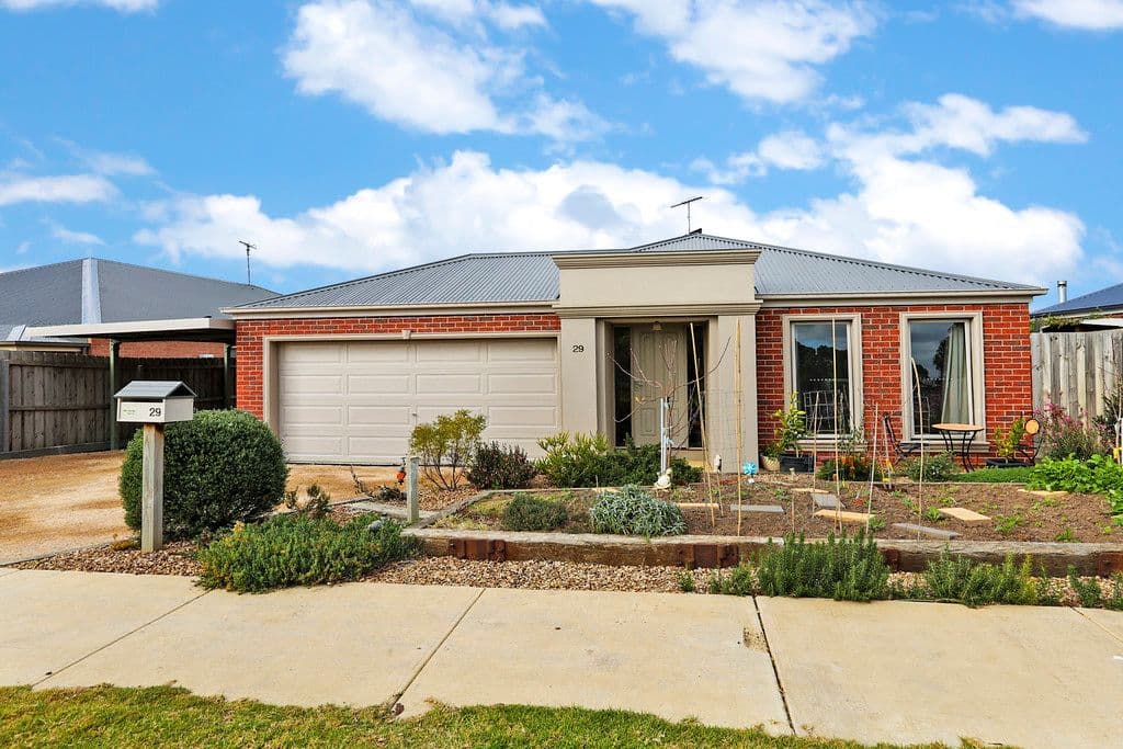 29 Bruce Street, Bannockburn VIC 3331, Bannockburn - Image 1