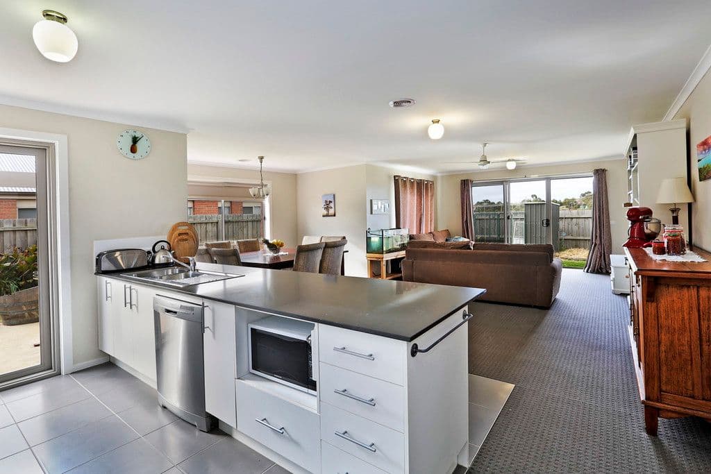29 Bruce Street, Bannockburn VIC 3331, Bannockburn - Thumbnail 2