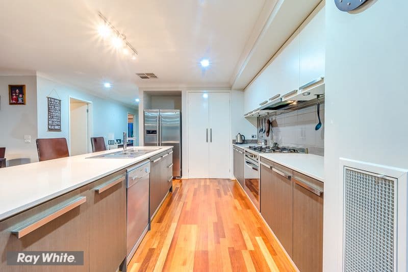 6 Manna Gum Drive, Tarneit VIC 3029, Tarneit - Thumbnail 7