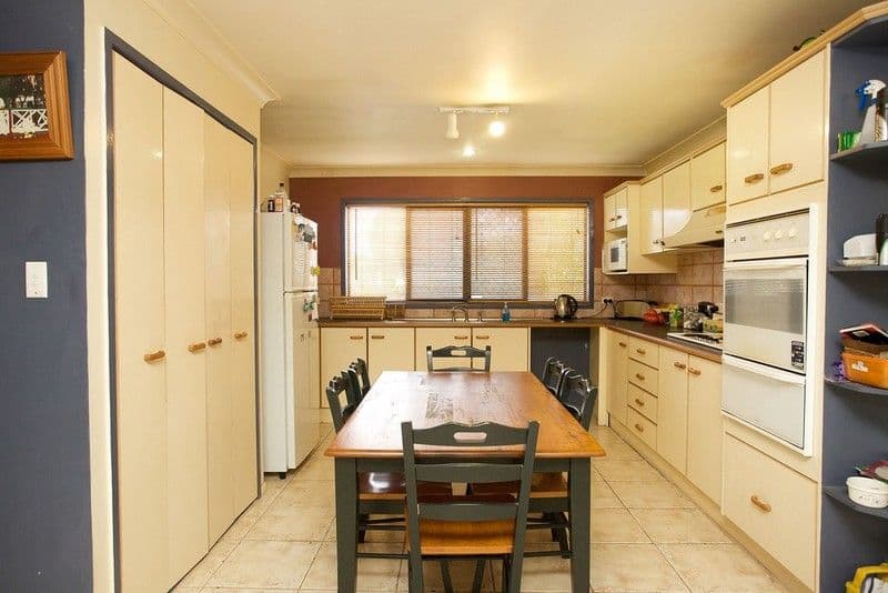 3 Holder Street, WISHART QLD 4122, Wishart - Thumbnail 4