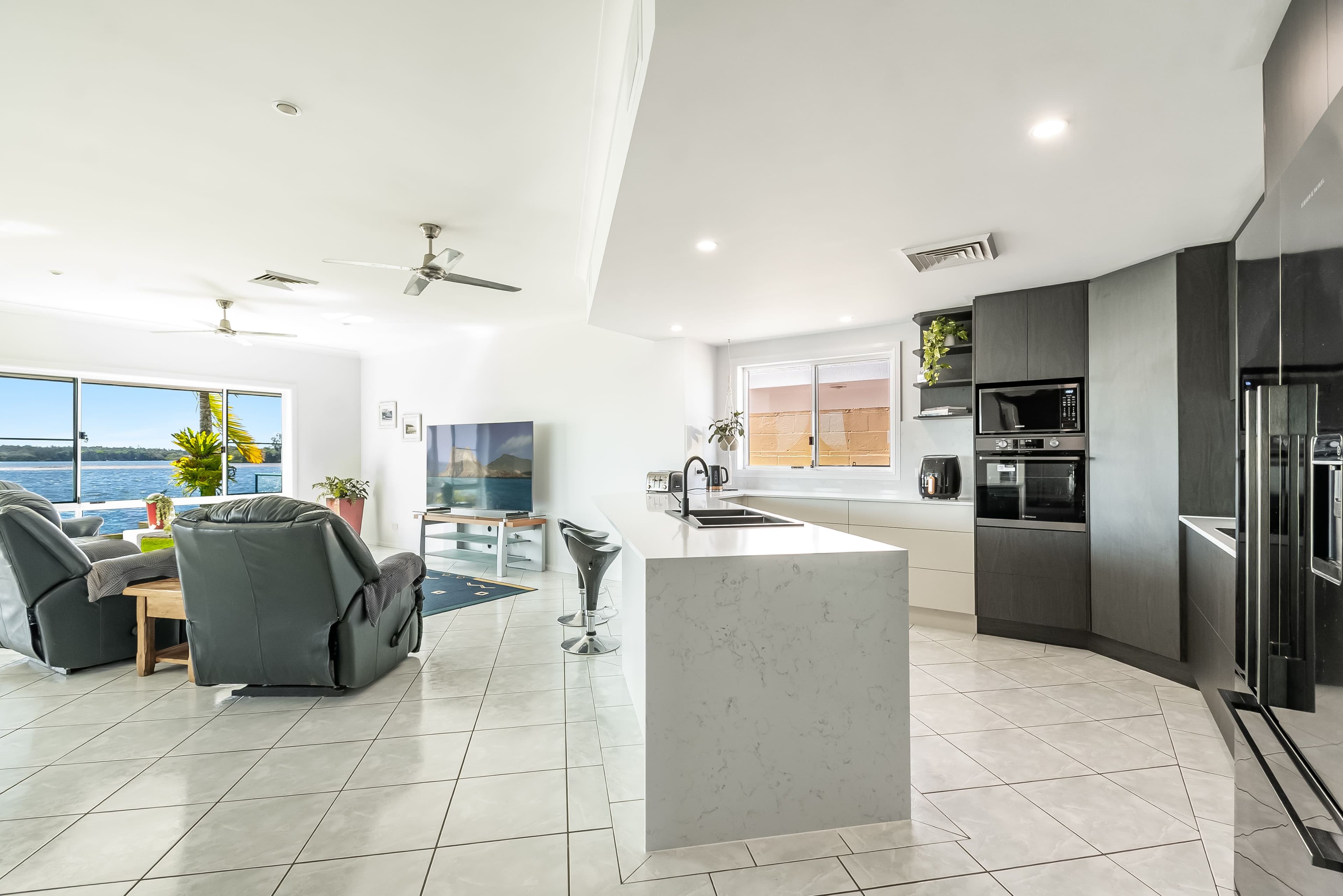 21 Edgewater Close, Yamba NSW 2464, Yamba - Thumbnail 4
