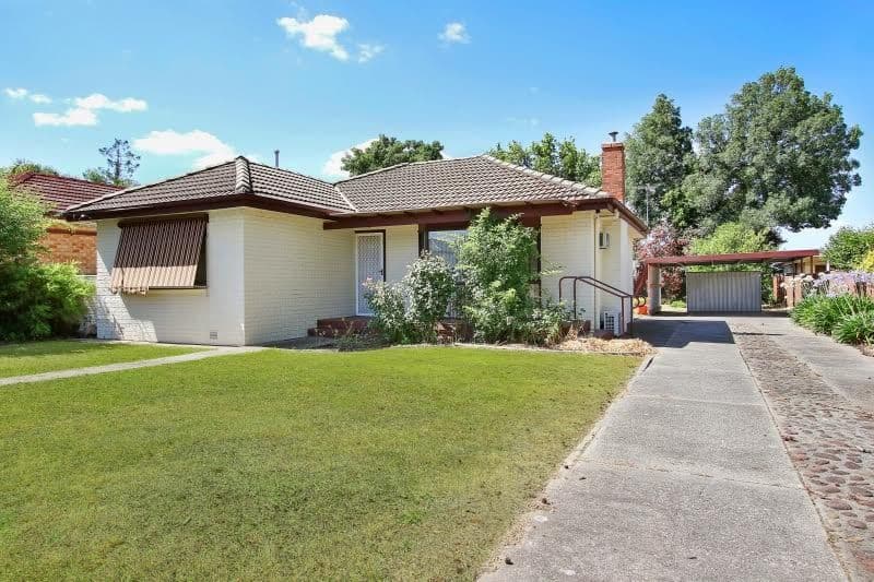 229 Kooba Street, North Albury - Image 1