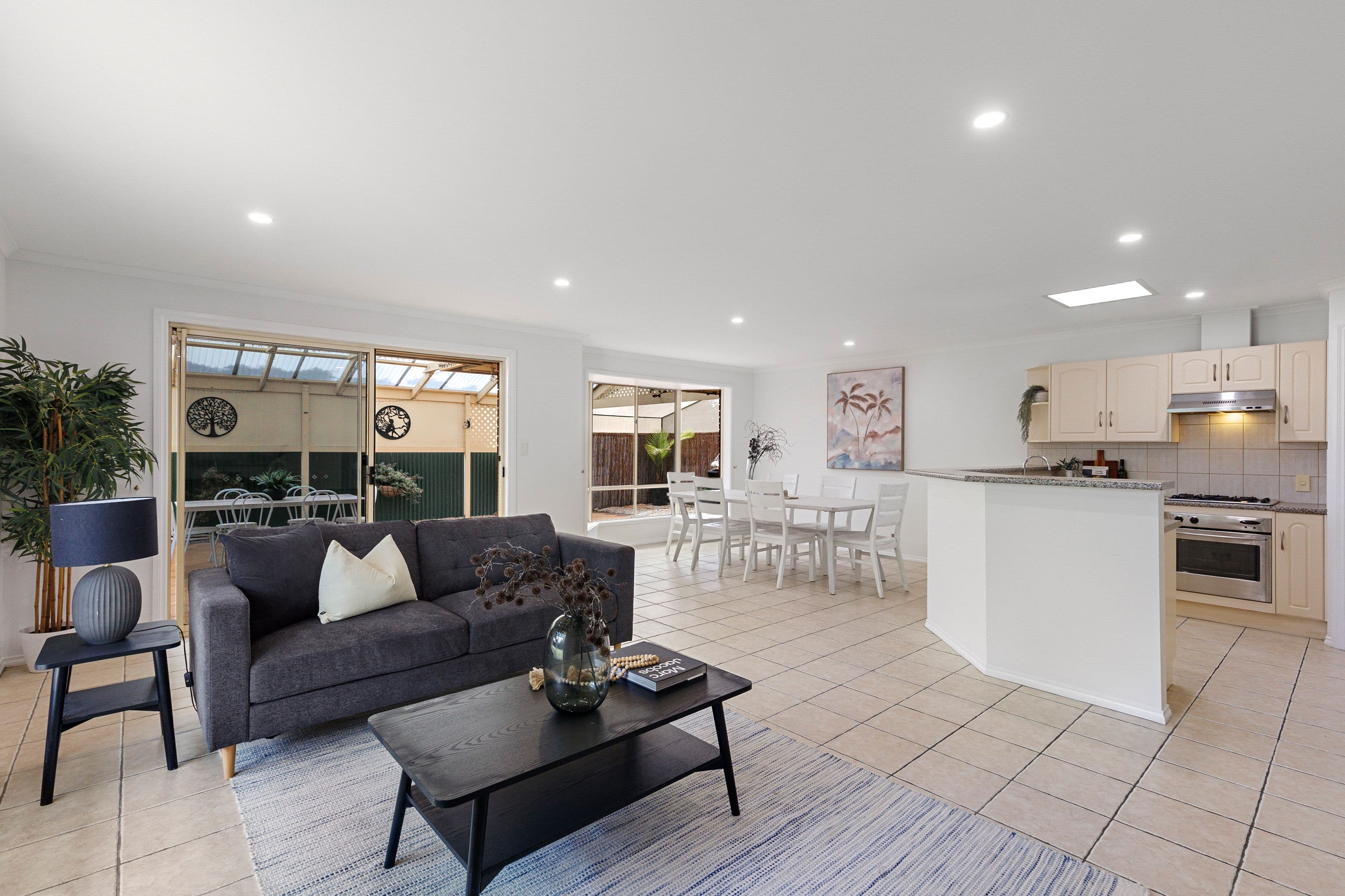 18 Cameron Road, Aldinga Beach SA 5173, Aldinga Beach - Thumbnail 2
