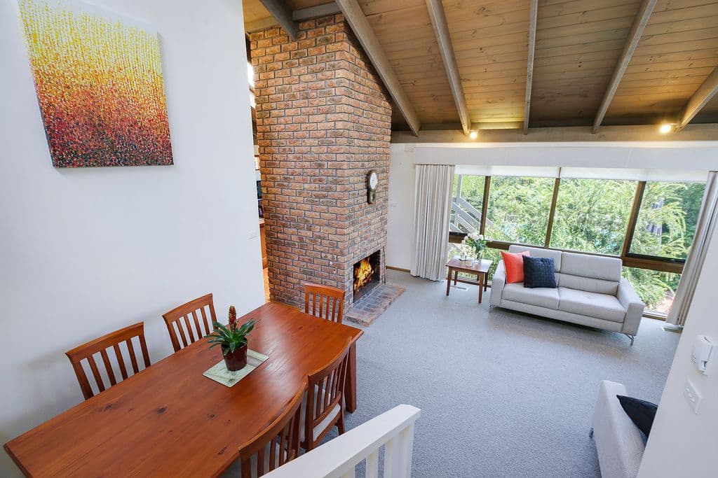 8 Heacham Road, Eltham North VIC 3095, Eltham North - Thumbnail 3