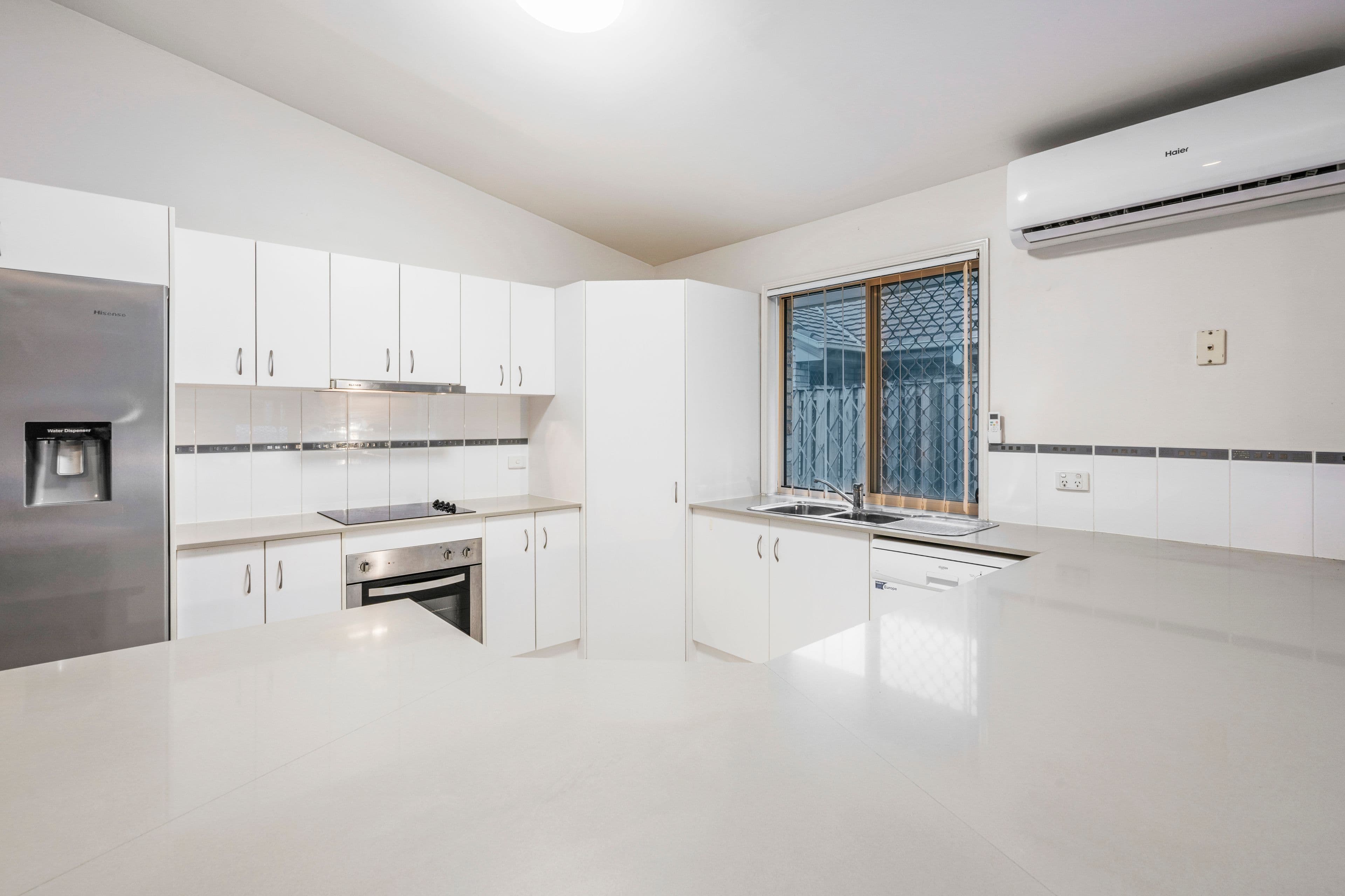 30 Runway Drive, Upper Coomera QLD 4209, Upper Coomera - Thumbnail 7