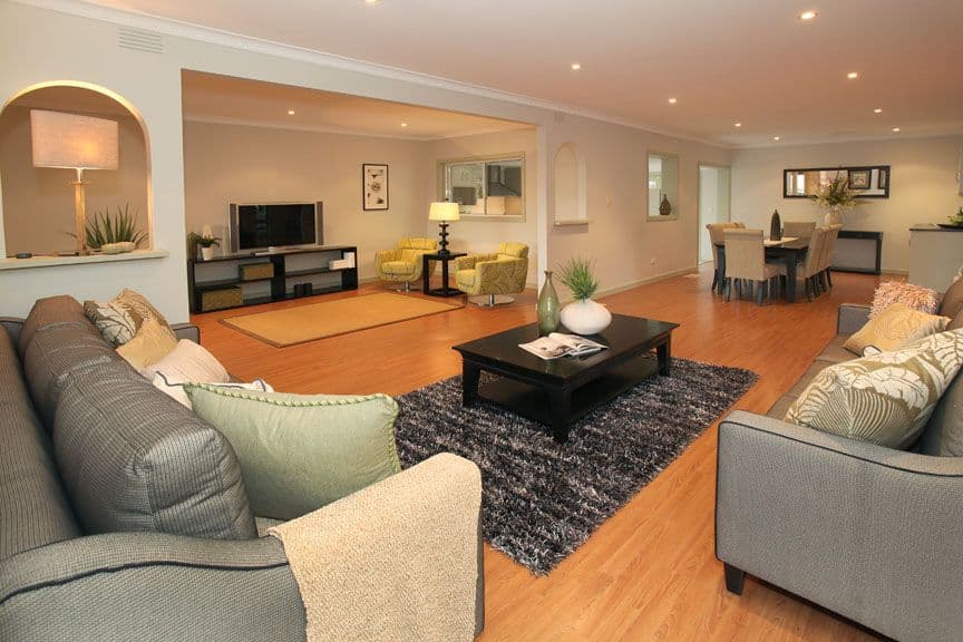 35 Garnett Road, WHEELERS HILL VIC 3150, Wheelers Hill - Thumbnail 2