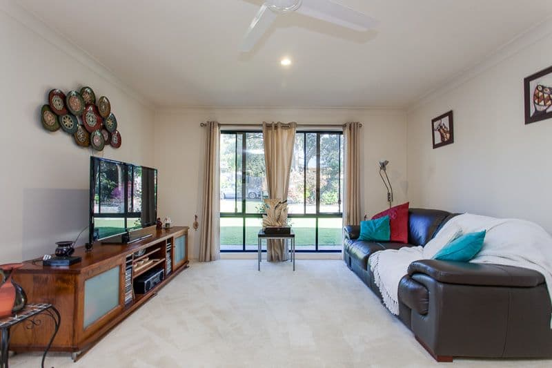 17 Simpson Way, Forest Lake QLD 4078, Forest Lake - Thumbnail 4