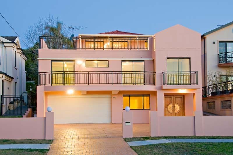 18 Robern Parade, Viewbank, Viewbank - Image 1