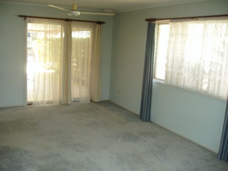 18 Mulgowie Street, SUNNYBANK QLD 4109, Sunnybank - Thumbnail 4
