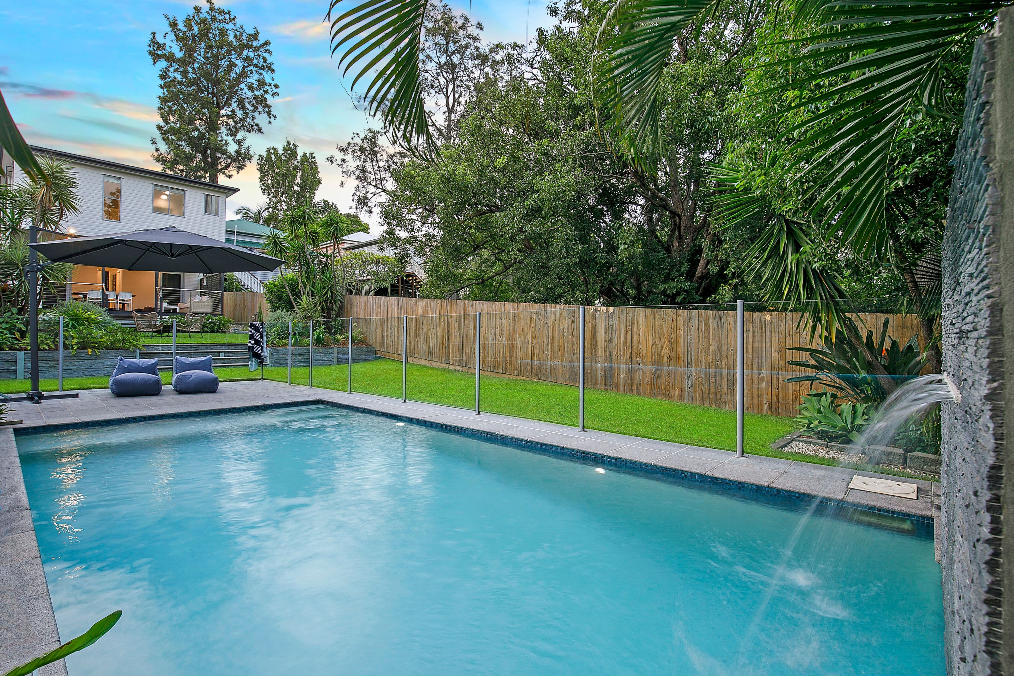 250 Ferguson Road, Seven Hills QLD 4170, Seven Hills - Thumbnail 2