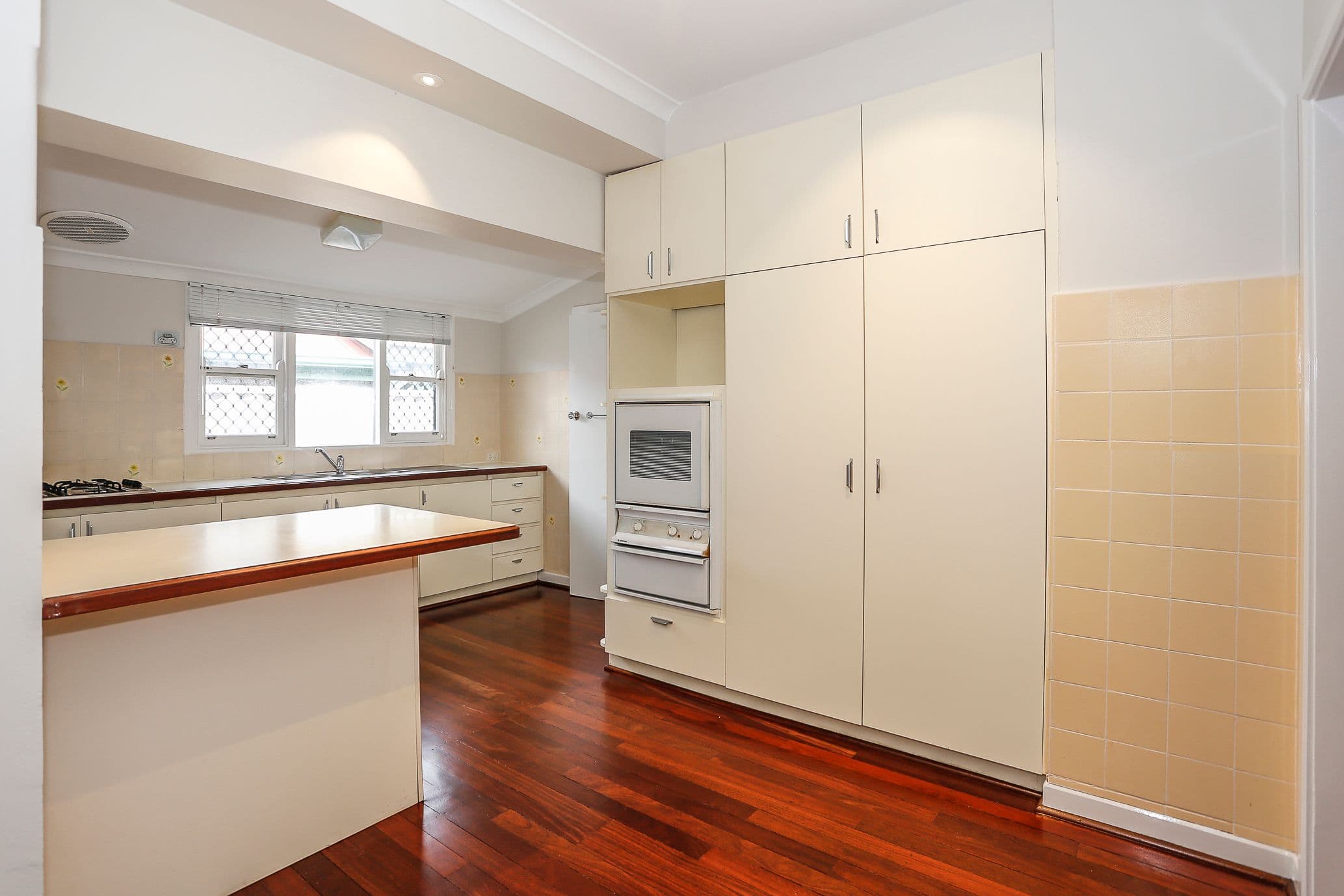 113 Cresswell Road, Dianella WA 6059, Dianella - Thumbnail 2