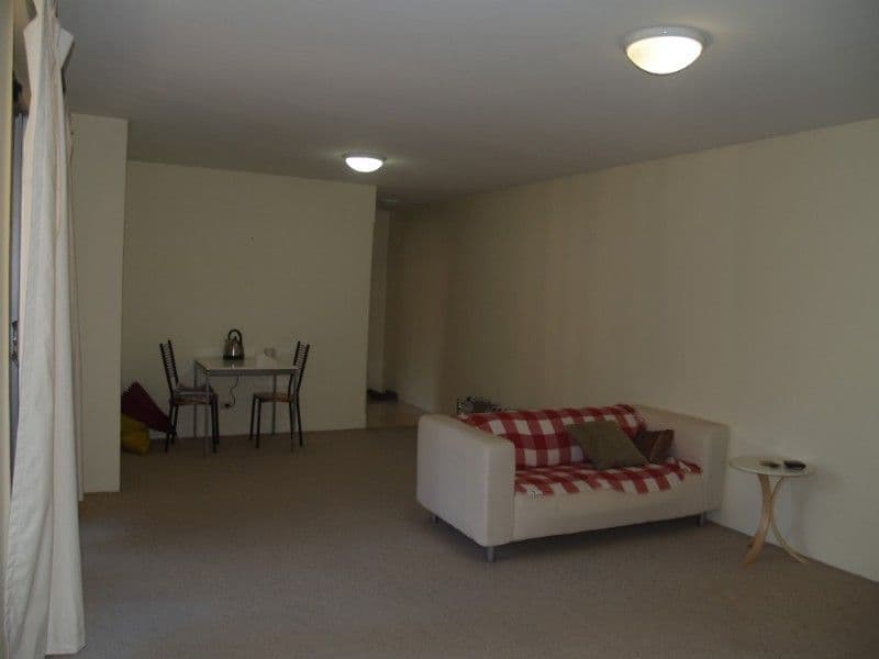 5 Tasman Place, NORTH RYDE NSW 2113, North Ryde - Thumbnail 3