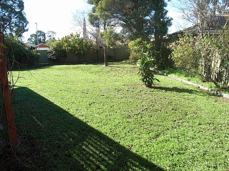 21 Adelaide Crescent, ECHUCA VIC 3564, Echuca - Thumbnail 8