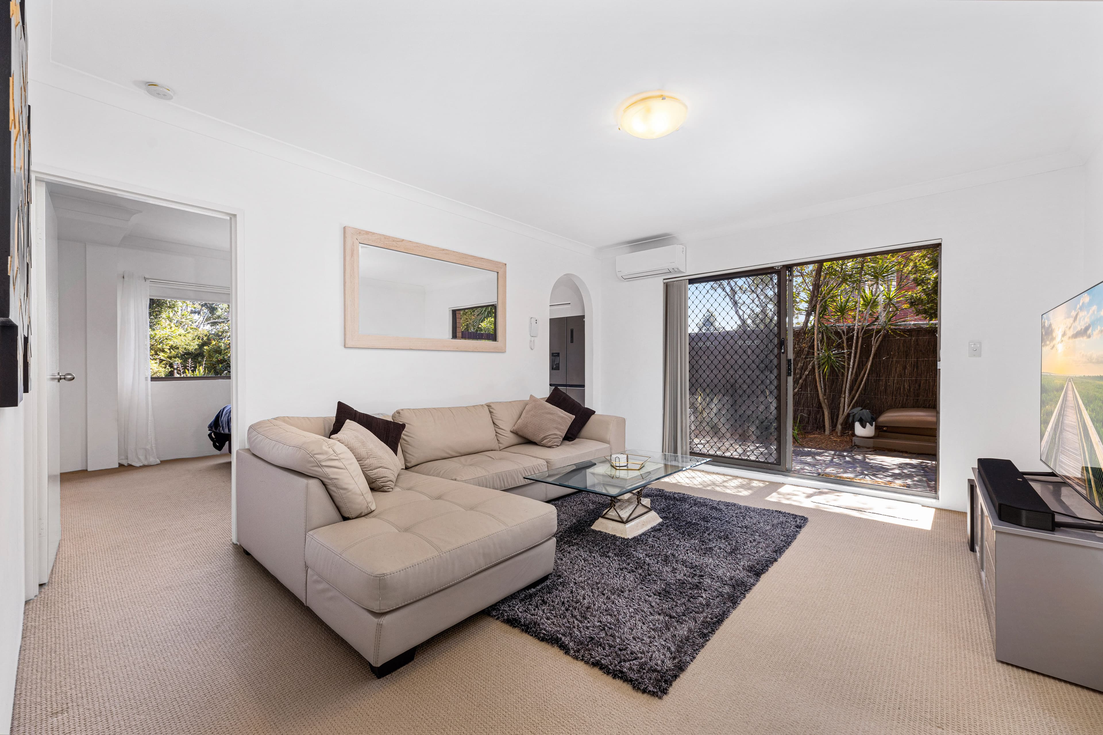 392 Port Hacking Road, Caringbah NSW 2229, Caringbah - Thumbnail 3