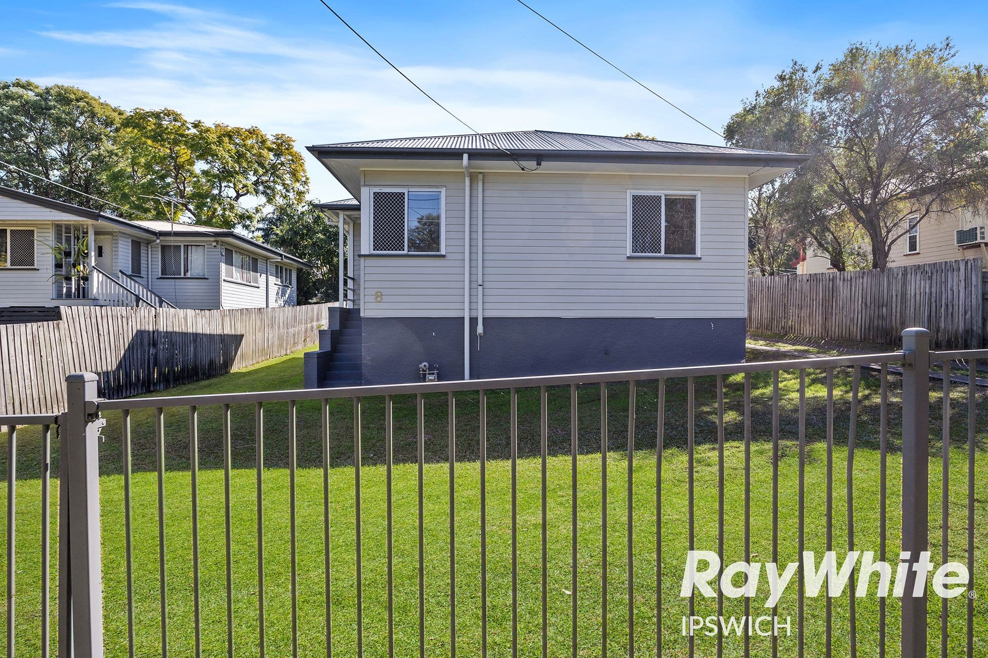 8 Coleman Street, Leichhardt QLD 4305, Leichhardt - Thumbnail 2