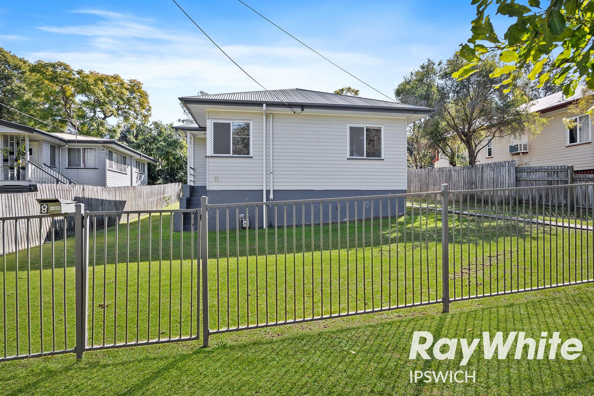 8 Coleman Street, Leichhardt QLD 4305, Leichhardt - Thumbnail 3
