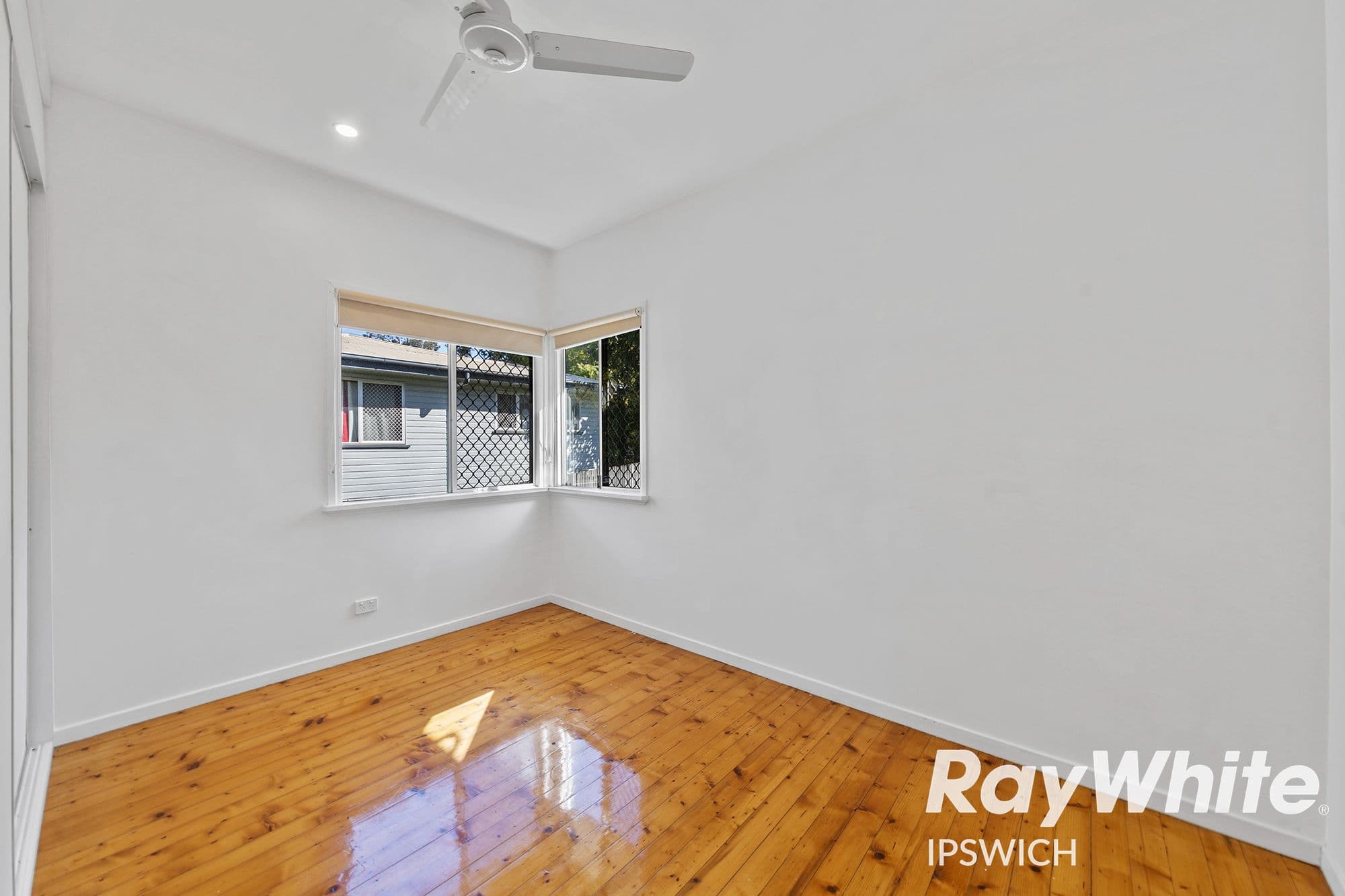 8 Coleman Street, Leichhardt QLD 4305, Leichhardt - Thumbnail 8