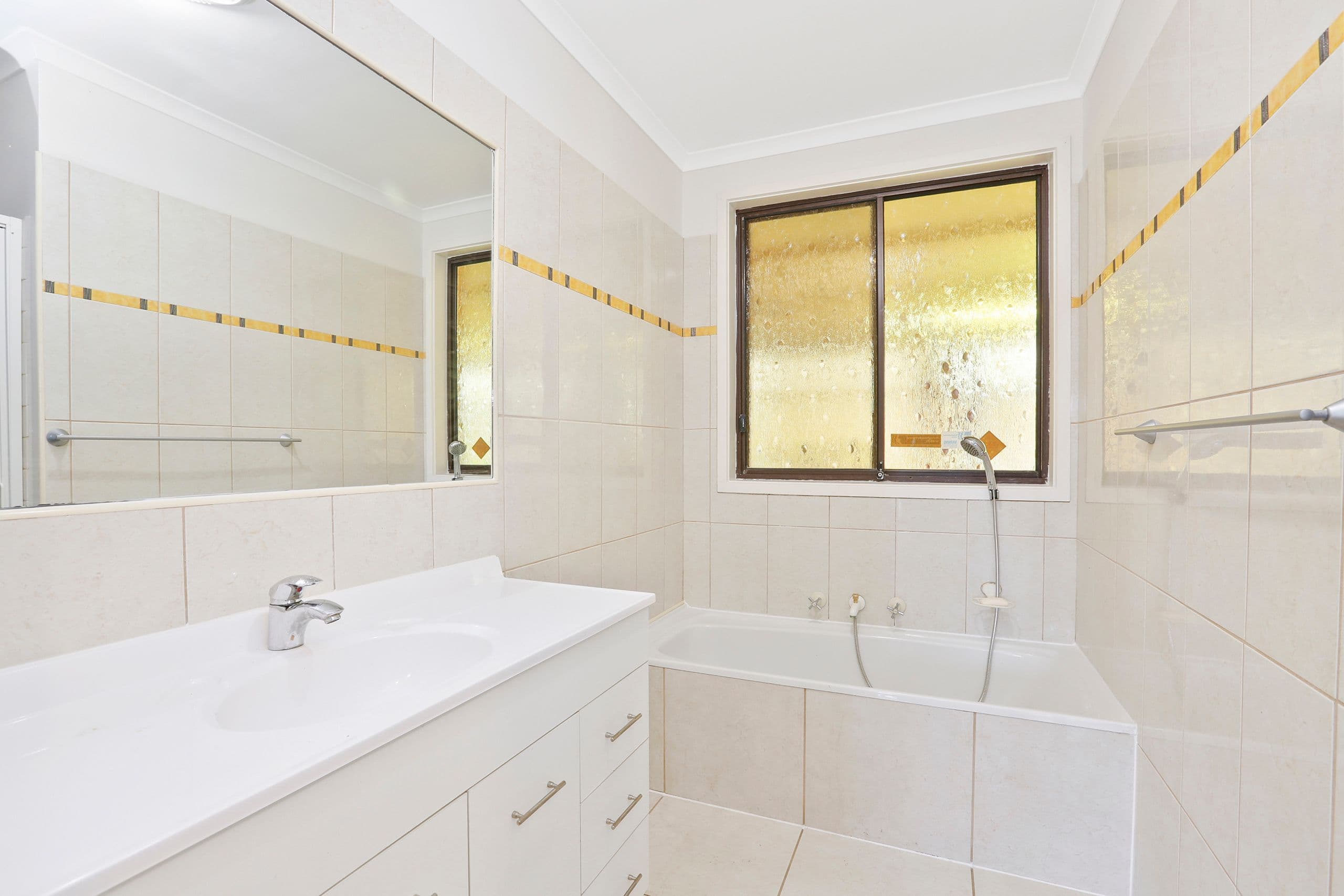 13 Moyston Grove, Corio VIC 3214, Corio - Thumbnail 5