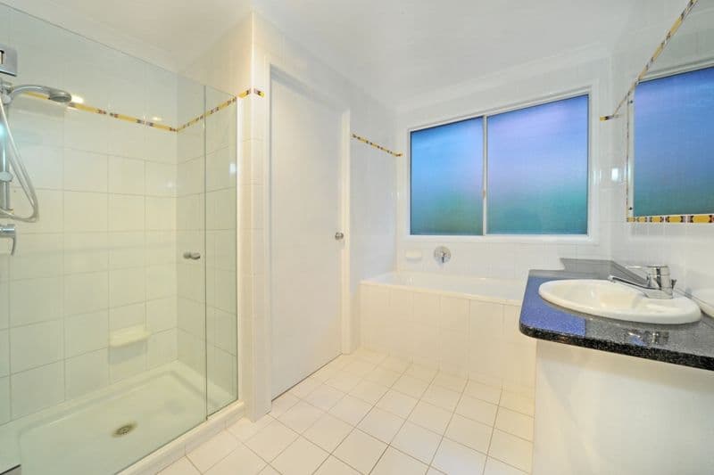 1 Stewart Drive, CANNONVALE QLD 4802, Cannonvale - Thumbnail 8