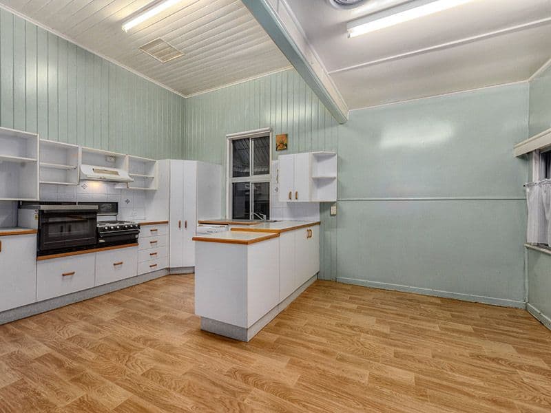 143 Oxlade Drive, NEW FARM QLD 4005, New Farm - Thumbnail 3