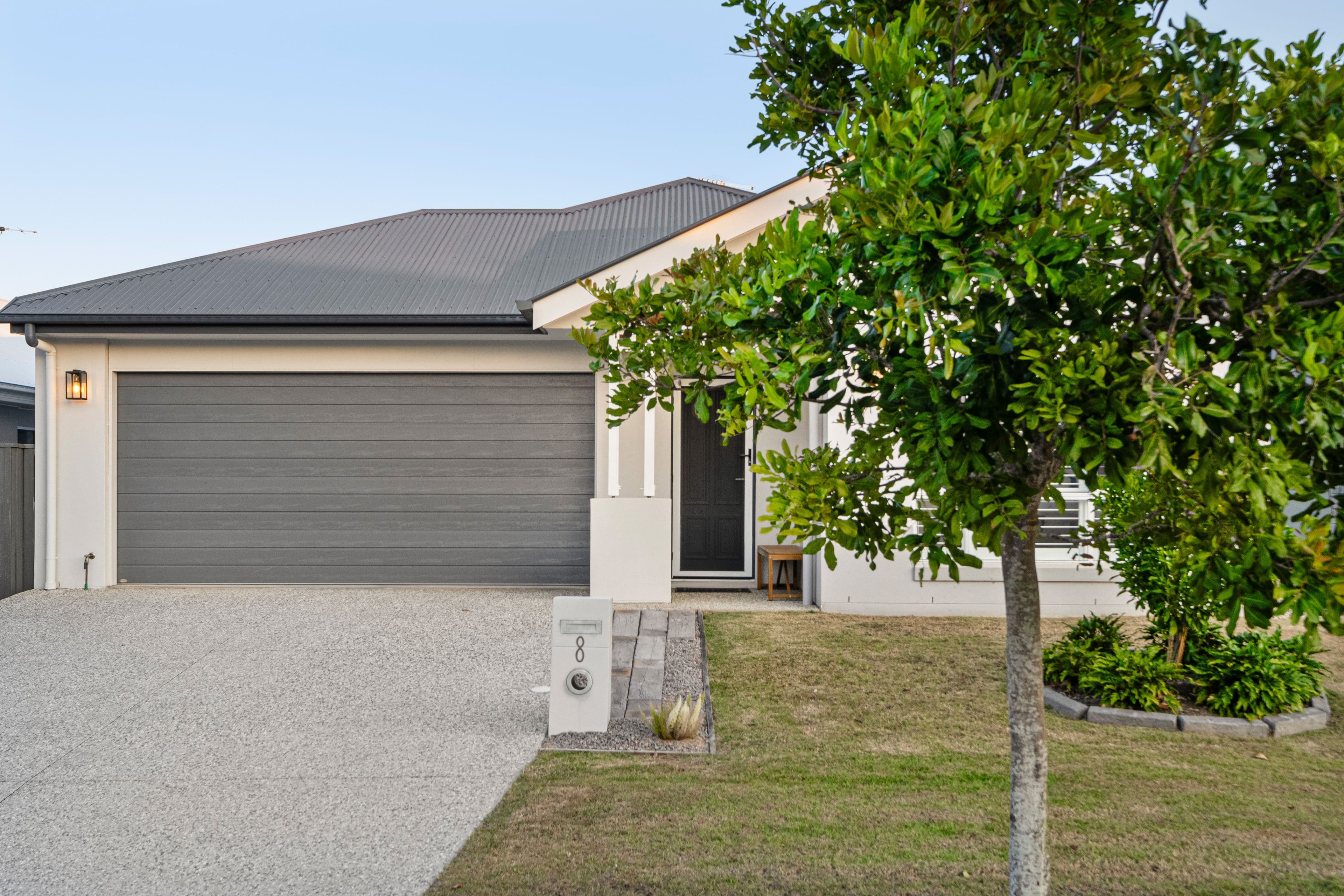 8 Lady Guinevere Circuit, Murrumba Downs QLD 4503, Murrumba Downs - Thumbnail 3