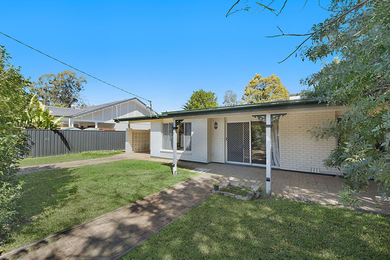 4 Durness Street, Kenmore QLD 4069, Kenmore - Thumbnail 2