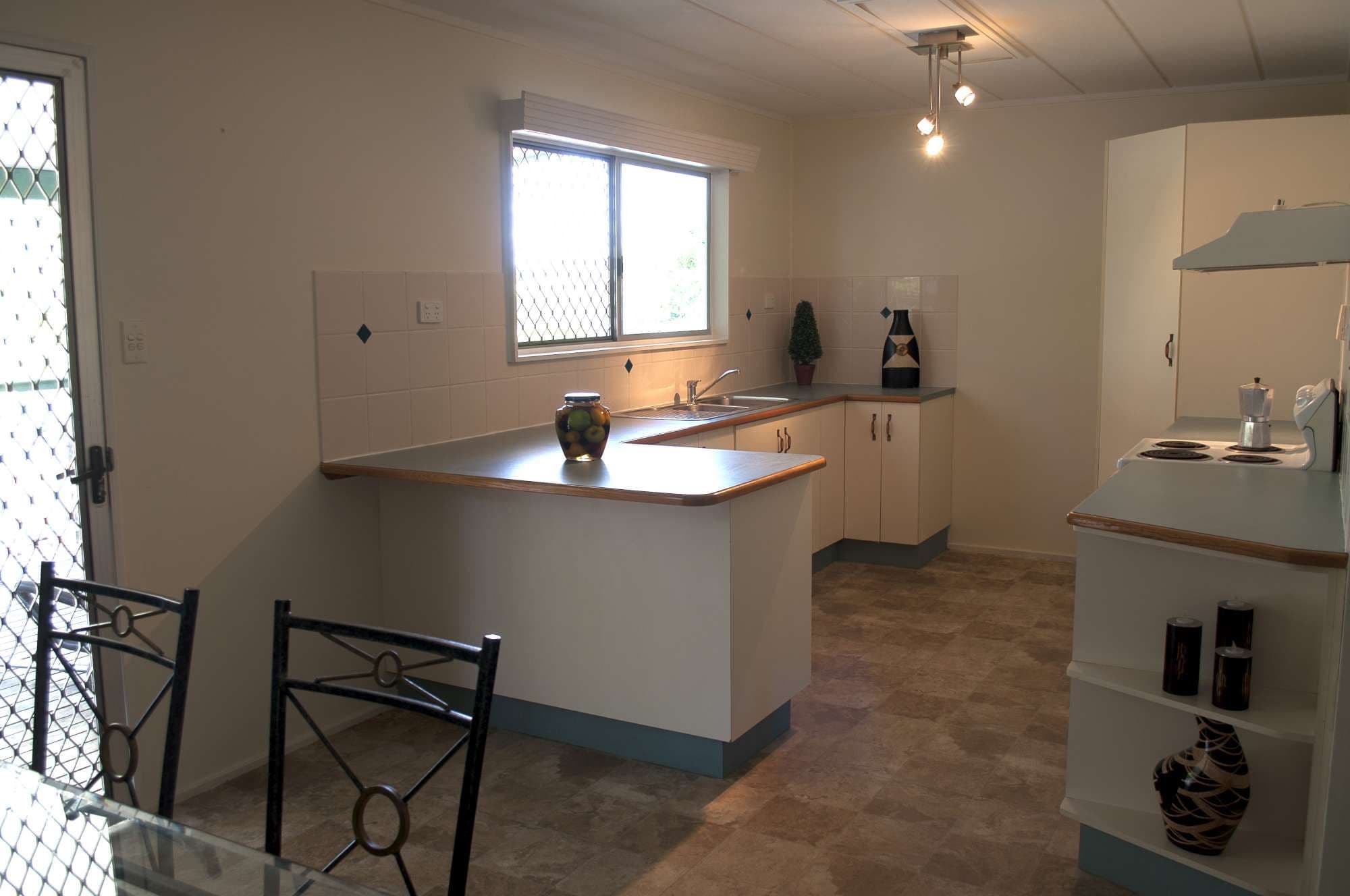 12  Glenlyon Drive, WULGURU QLD 4811, Wulguru - Thumbnail 3