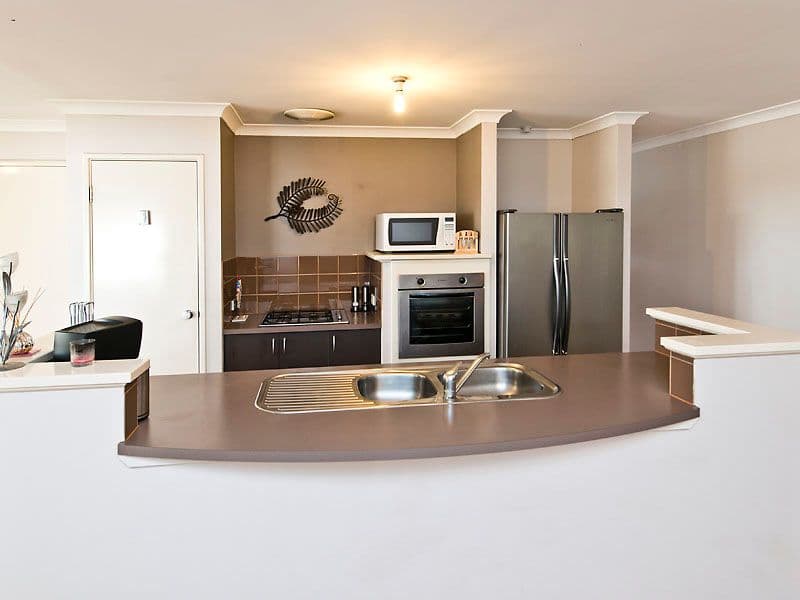 21 Wambiri Close, SOUTH LAKE WA 6164, South Lake - Thumbnail 2
