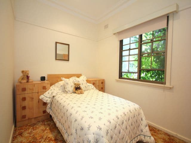 17 Gough Avenue, CHESTER HILL NSW 2162, Chester Hill - Thumbnail 7