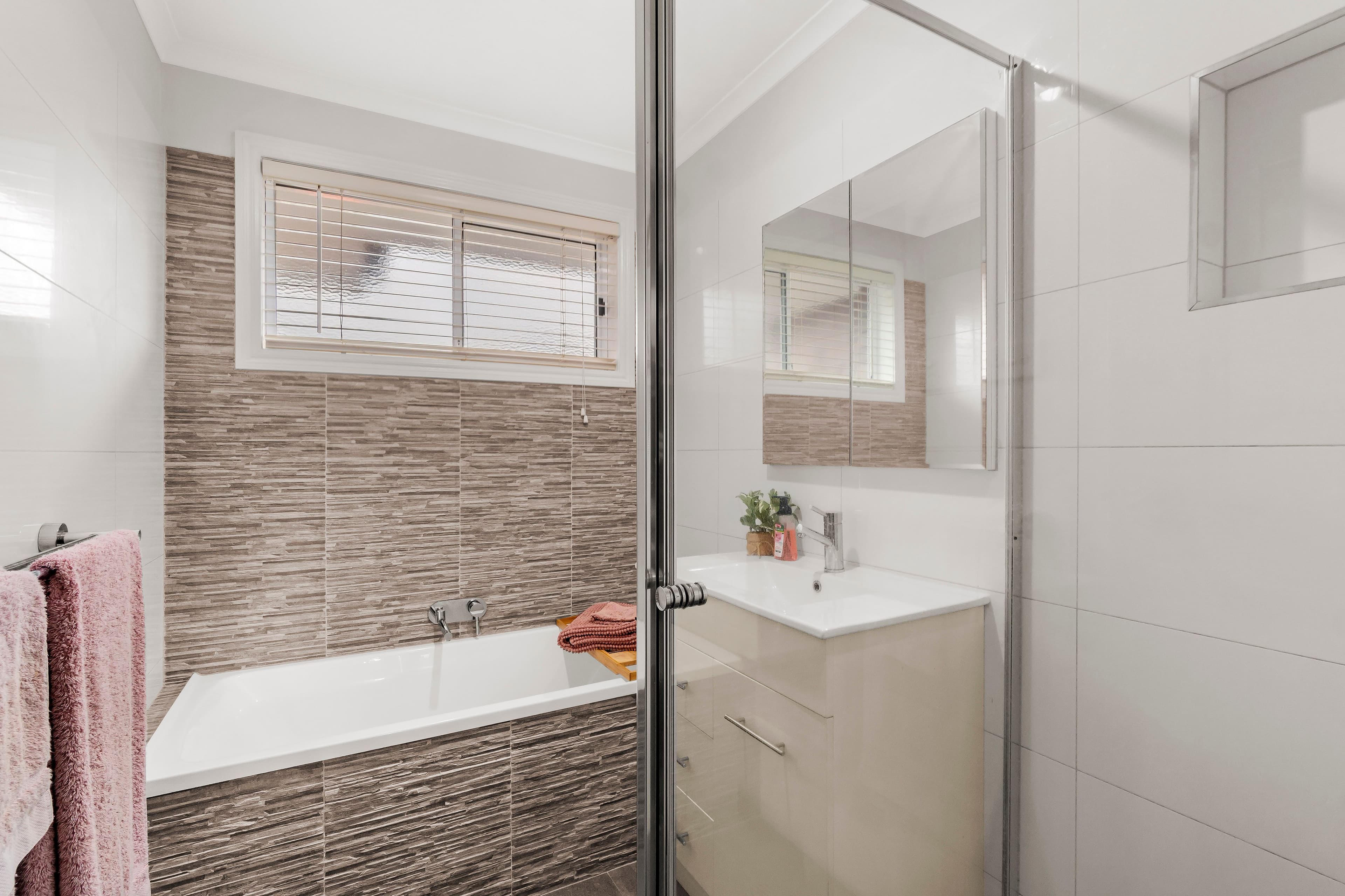 53 Jacaranda Drive, Mill Park VIC 3082, Mill Park - Thumbnail 7
