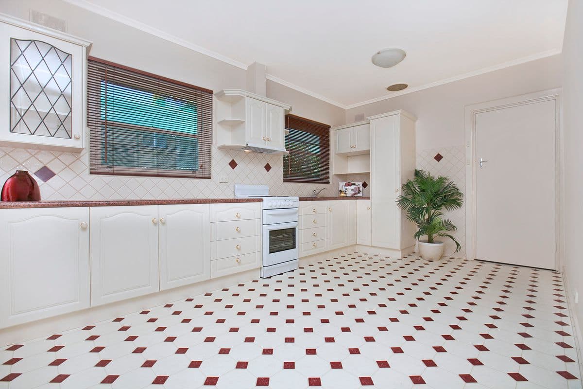 233 Lyons Road, DERNANCOURT SA 5075, Dernancourt - Thumbnail 5