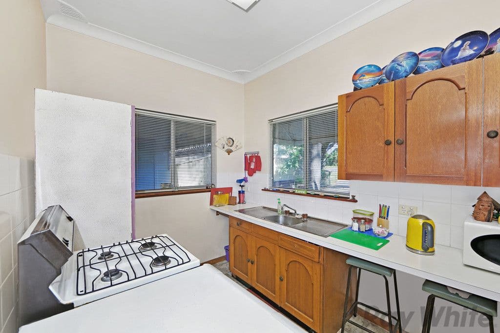 32 Woodland Parkway, Buff Point - Thumbnail 5